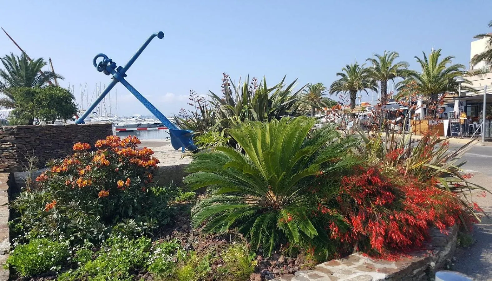 Studio Proche Port Et Plages, Au Calme Hyeres Apartment