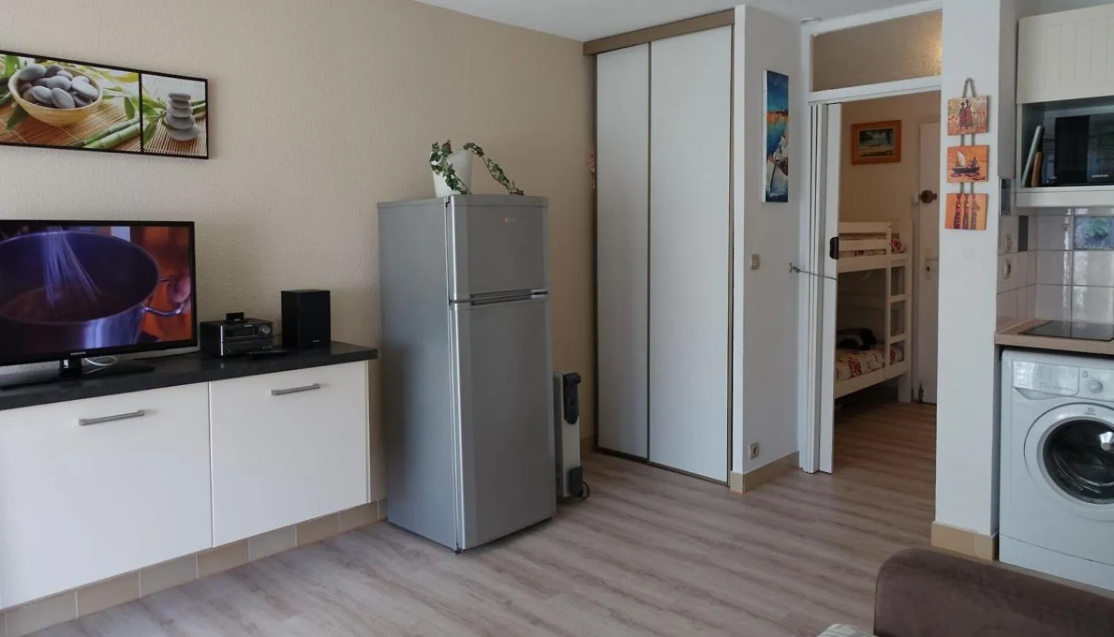 Studio Proche Port Et Plages, Au Calme Apartman Hyères Franciaország